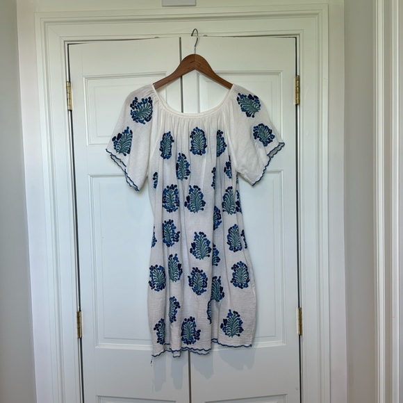 The Coast Brand Santa Barbara Embroidered Dress One Size (O/S) - Picture 1 of 7